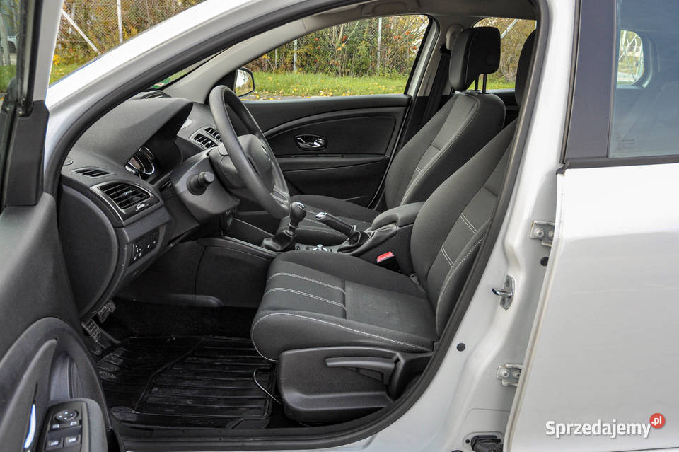 Renault Megane 2015 r Bezwypadkowy sprzedam