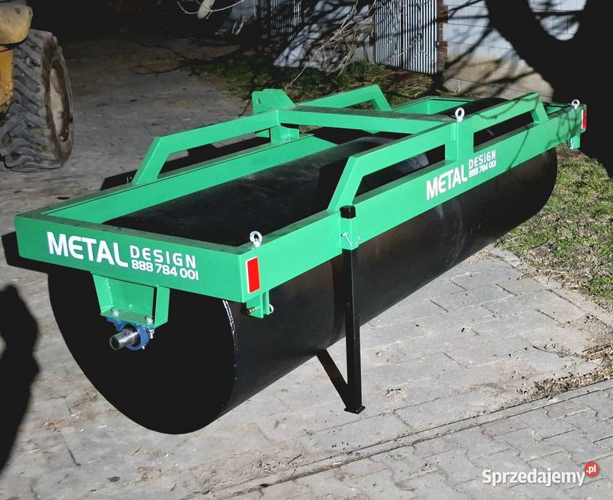 Wał gładki rolniczy łąkowy nieuszkodzony Mrągowo