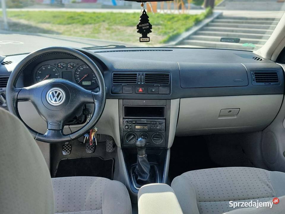 VW Bora 2000r 16 Sedan / Limuzyna Skarżysko-Kamienna