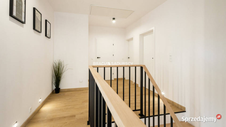 Dom bliźniak Kraków Dobrowolskiego 246m2