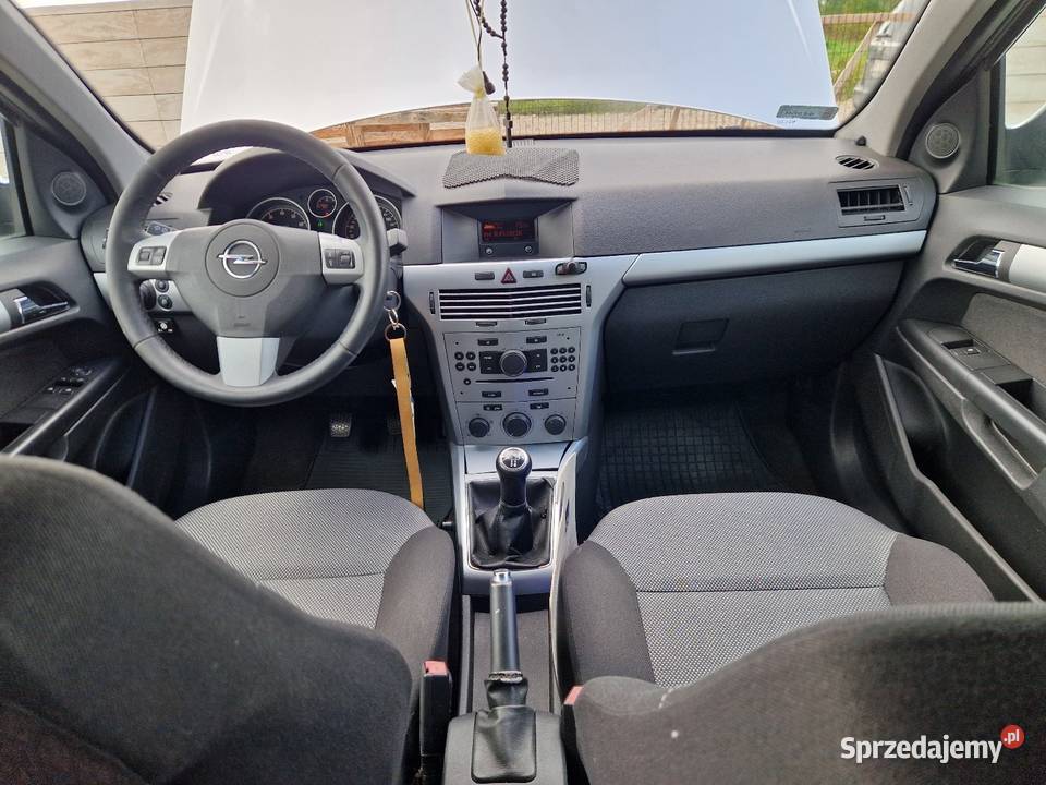 Opel Astra 2010R 16 GAZ GAZ GAZ RATY ZAMIANA nieuszkodzony Nasielsk sprzedam