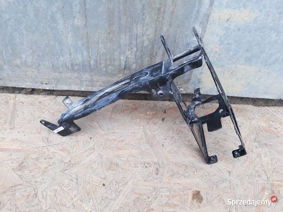 BMW 1 F20 MOCOWANIE LAMPY PRAWE PRZÓD Międzychód