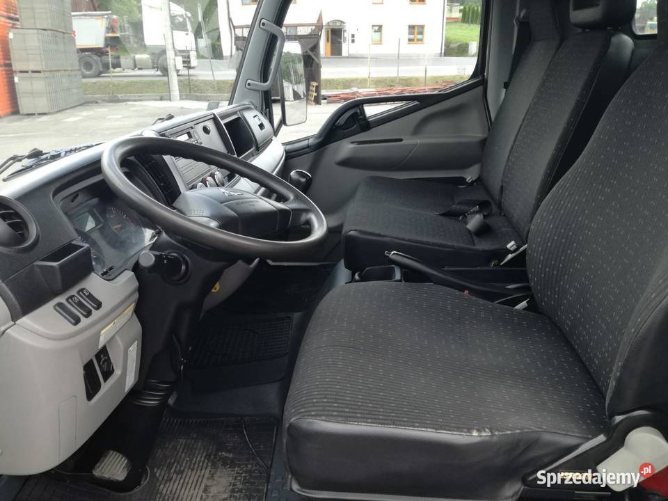 Mitsubishi Fuso Canter 3C15 nieuszkodzony śląskie Konopiska