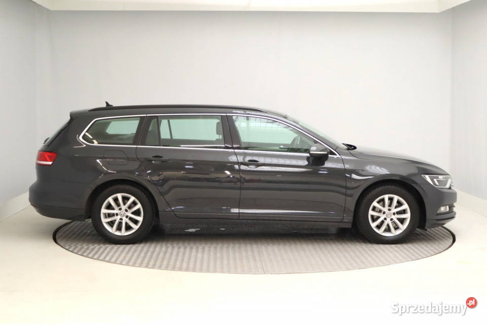 VW Passat 20 TDI pierwszy właściciel Zabrze