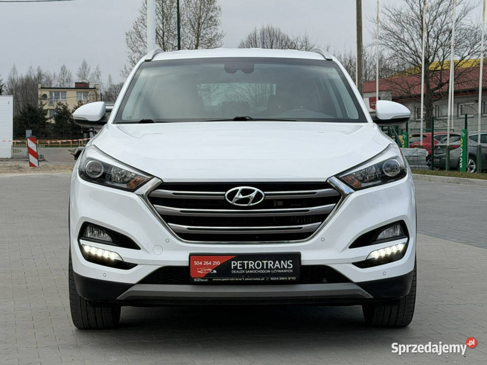 Hyundai Tucson 17 CRDI 141 LED AUTOMAT Nawigacja Mrągowo