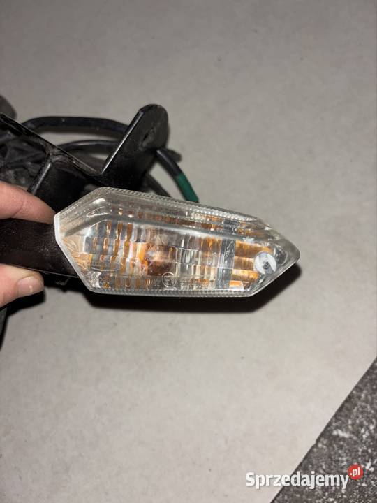 Mocowanie tablicy kierunkowskazy Kawasaki ER6f sprzedam