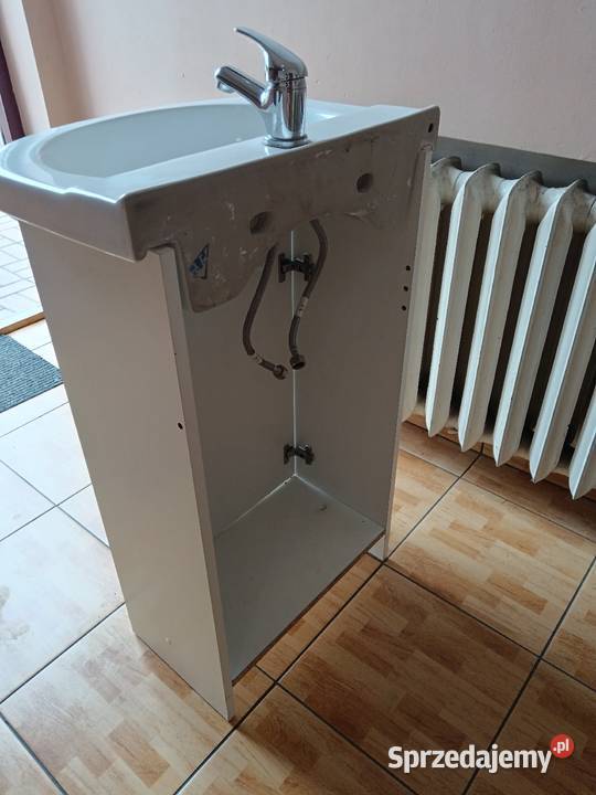 Szafka łazienkowa umywalka bateria Ostrowiec Świętokrzyski