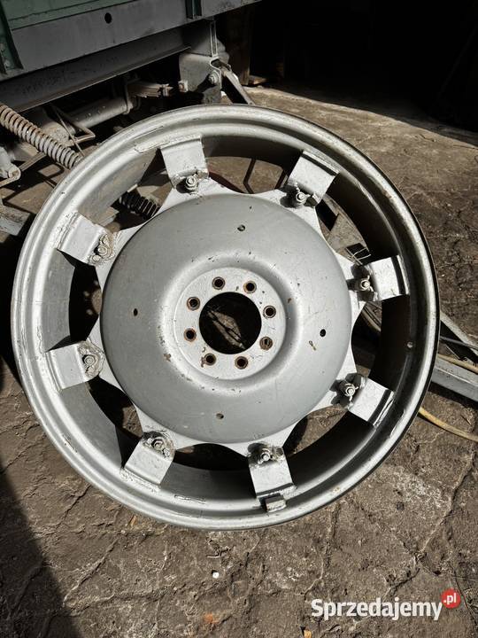 Felgi z oponami 136 R38 Michalów sprzedam