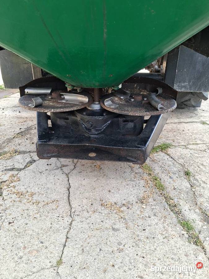 Rauch 500l rozsiewacz Kotulin sprzedam