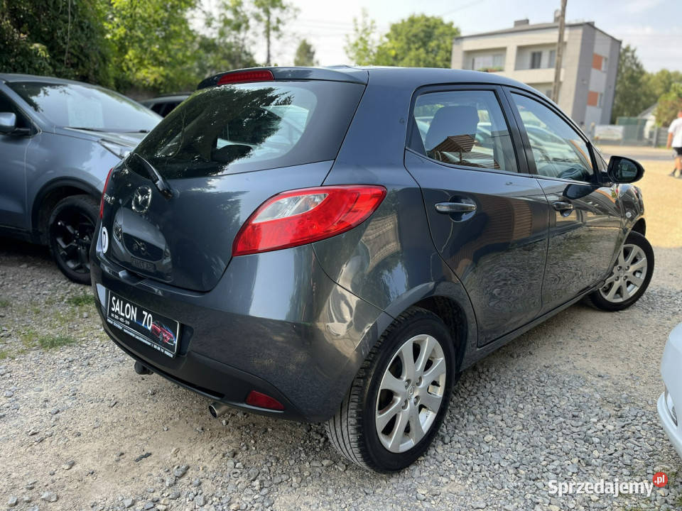 Mazda 2 13 1WŁ Klima Grzane FOtele Alu El szyby czujnik zmierzchu Częstochowa