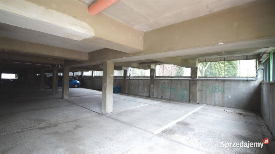 Sprzedaż miejsce postojowe garaż podziem1120m2 Opole