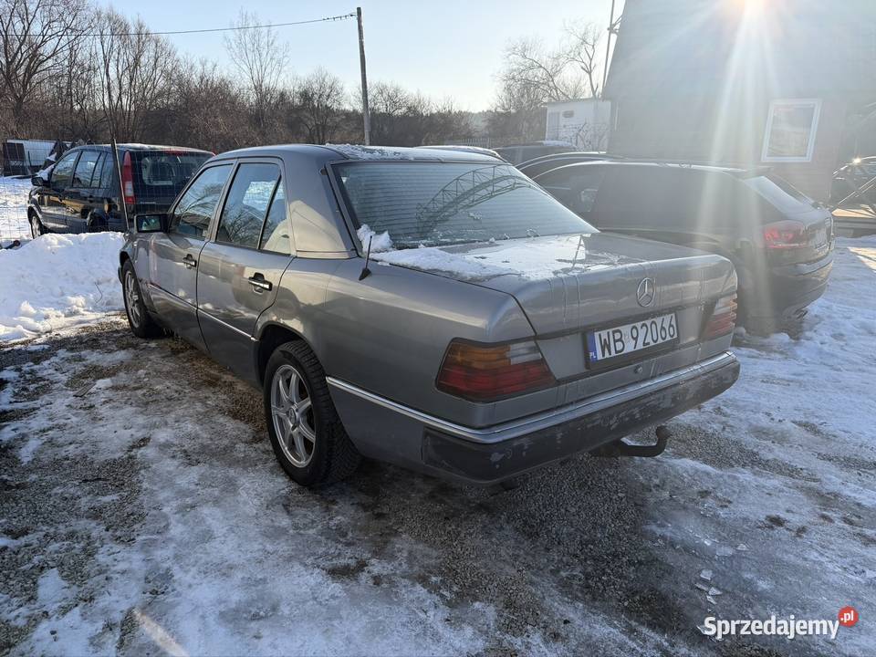 Mercedes Benz W124 300D 30 Diesel 4/5 świętokrzyskie Kielce