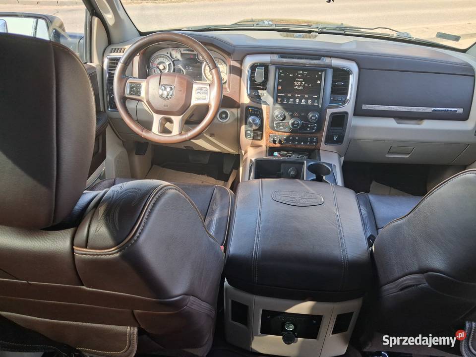 Dodge Ram Longhorn1500 CrewCab 4x4 57 hemi 230000km Sierakowice