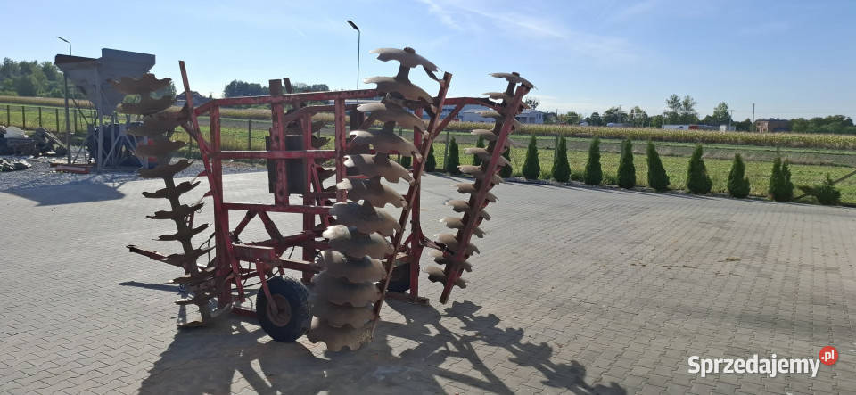 Brona talerzowa 44 m talerze 520 mm łódzkie Łosieniec sprzedam