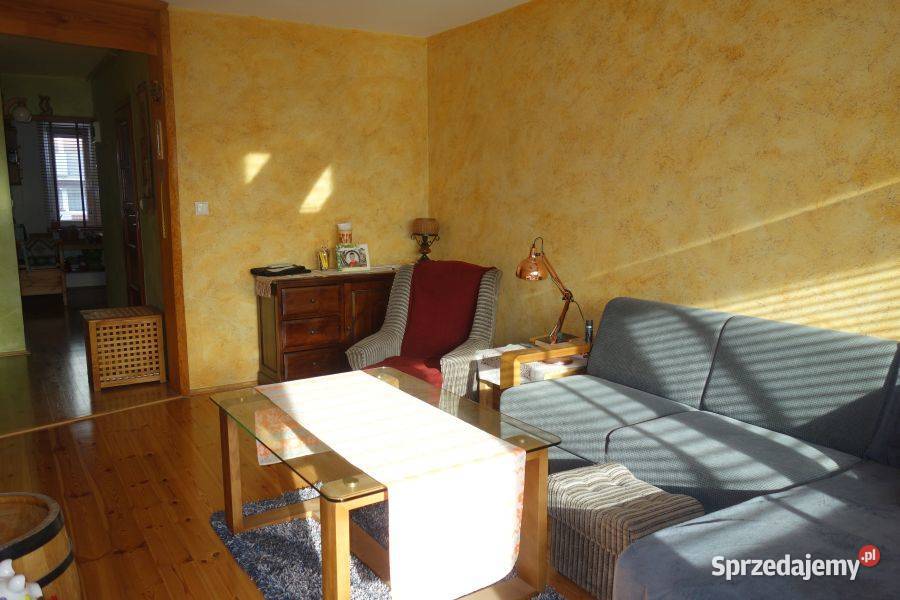 OLEŚNICA I PIĘTRO BALKON PIWNICA KLIMATYZACJA dolnośląskie Oleśnica