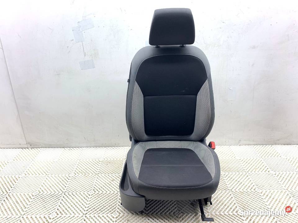FOTEL PRAWY PRZÓD SKODA FABIA III Kombi