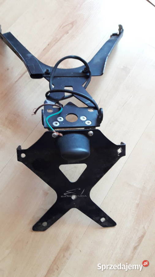 Mocowanie tablicy BARRACUDA do Yamaha Fazer sprzedam