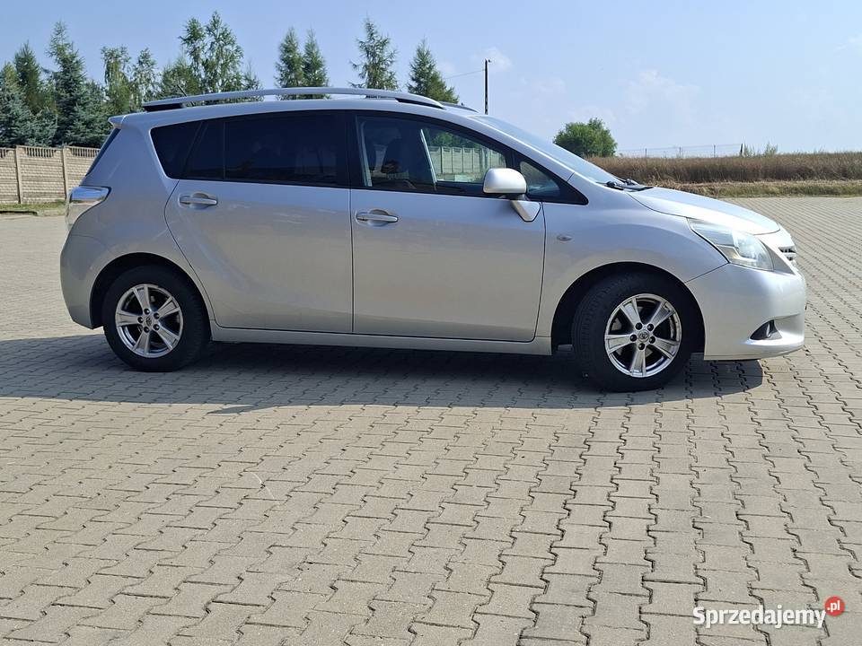 TOYOTA VERSO 20 D4D relingi dachowe Legionowo