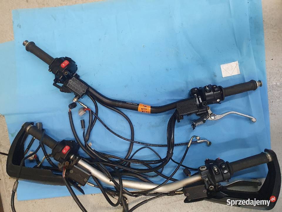 Triumph Tiger 1200 17 przełącznik prawy lewy Grońsko
