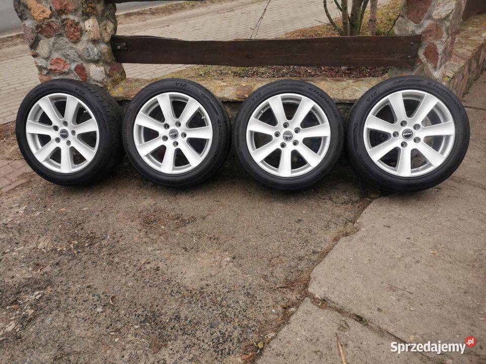Felgi Aluminiowe 17 BORBET 46787 CN 5X120 ET 35