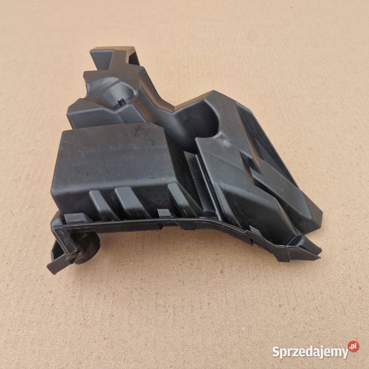 SKODA KAROQ ŚLIZG MOCOWANIE ZDERZAKA LEWY TYŁ Bieleń sprzedam