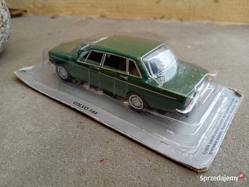 VOLVO 144 model 143 kultowe auta PRL Deagostini Warszawa