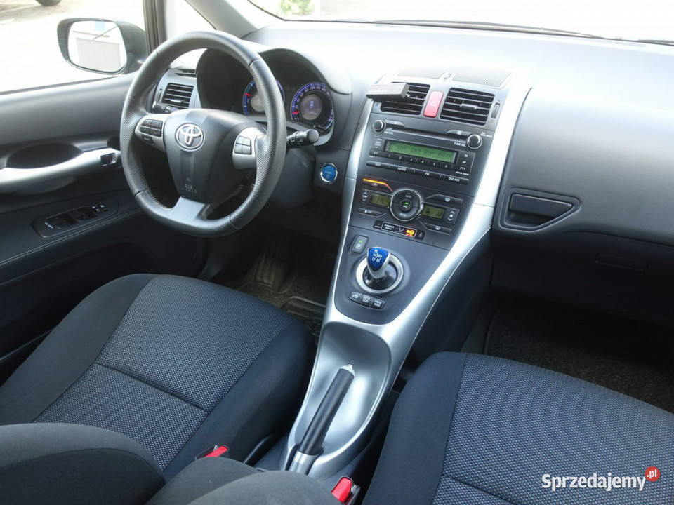 Toyota Auris 18 HYBRID Klimatronik KamCof Alu Częstochowa sprzedam