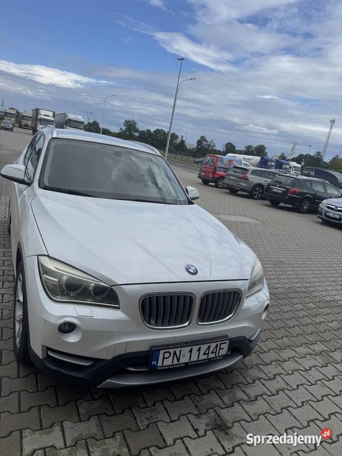 Sprzedam BMW X1 bogate wyposażenie automat 143KM
