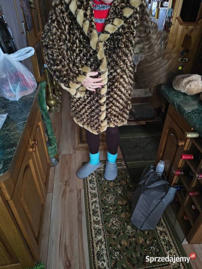 Futerko damskie Kurtki i płaszcze Legnica