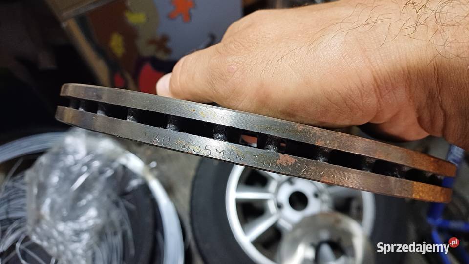 TARCZE HYUNDAI LANTRA ELANTRA 902000 242x19mm Części samochodowe mazowieckie Góra Kalwaria