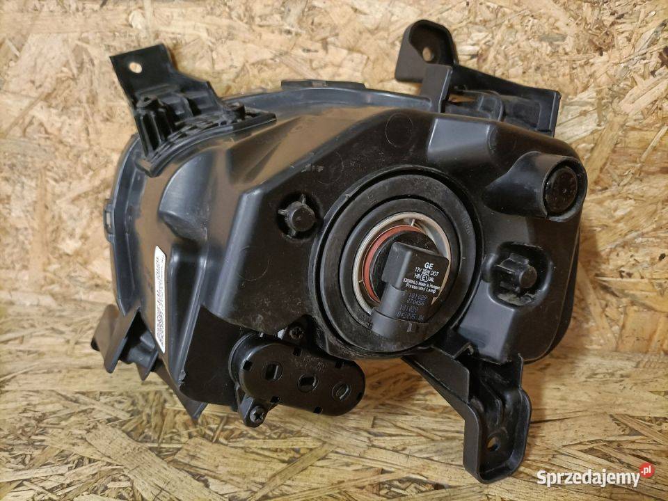 KIA CEED III 18 HALOGEN PRAWY PRZÓD 92202J7000 osobowe Pleszew