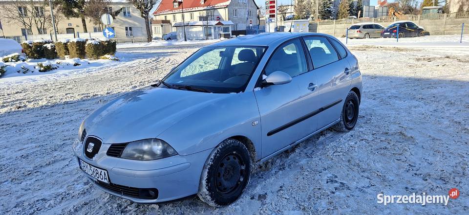 Seat Ibiza 19 TDI 2004 r hak klima ważne opłaty nieuszkodzony Chojnice