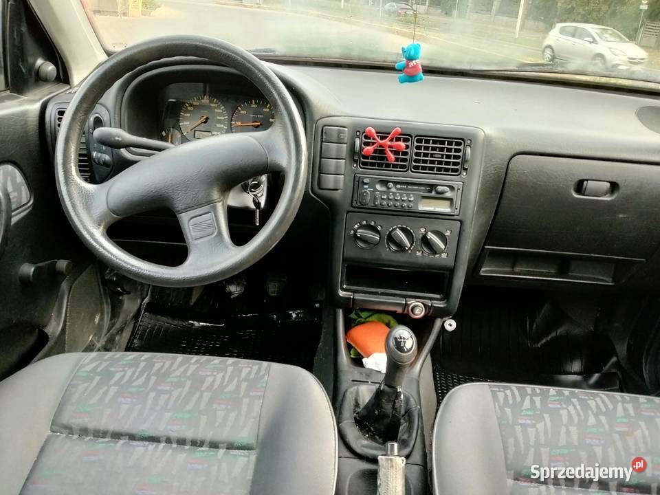 Seat Cordoba Łódź
