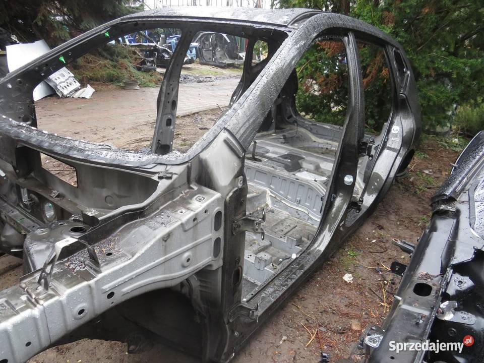 PRÓG SŁUPEK LEWY BOK EAN G XTRAIL III T32 osobowe