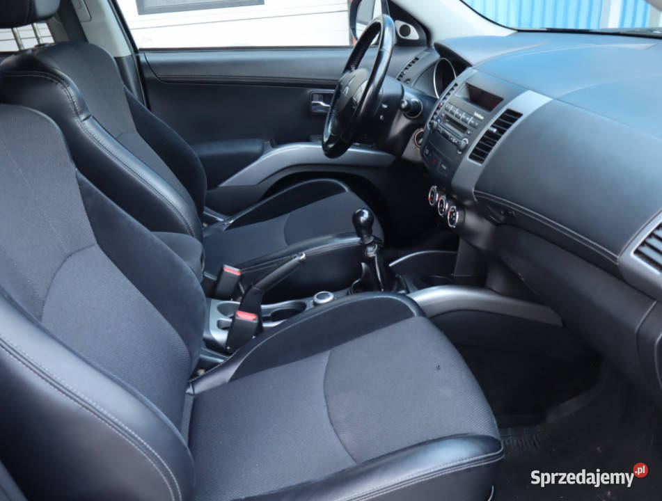 Mitsubishi Outlander 20 DID Łódź sprzedam