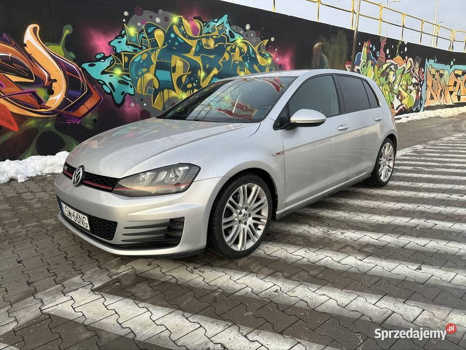 Volkswagen Golf VII GTI 20 220 manual mały Świdnik