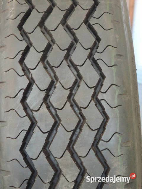 Opony 21575R175 Bieżnikowane całoroczne