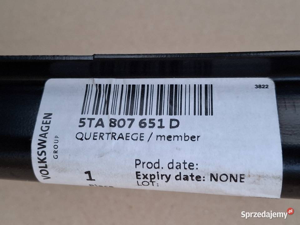 VW TOURAN III 5TA 15 BELKA ZDERZAKA PRZÓD Bieleń