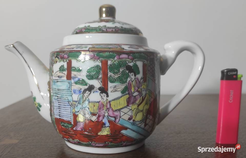 Famille Rose chiński imbryk porcelanowy Warszawa