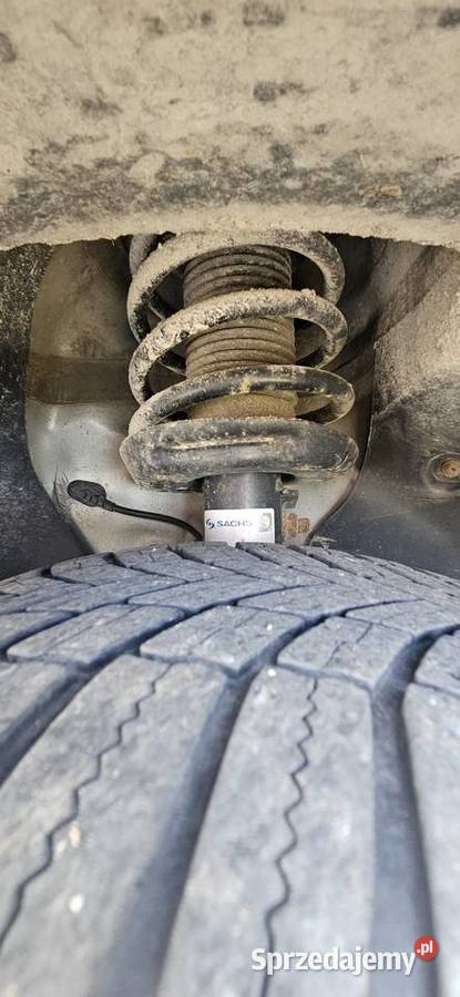 VW Touran 16 8V 102 2007r klimatyzacja elektryka 102KM lubelskie Majdan Ostrowski