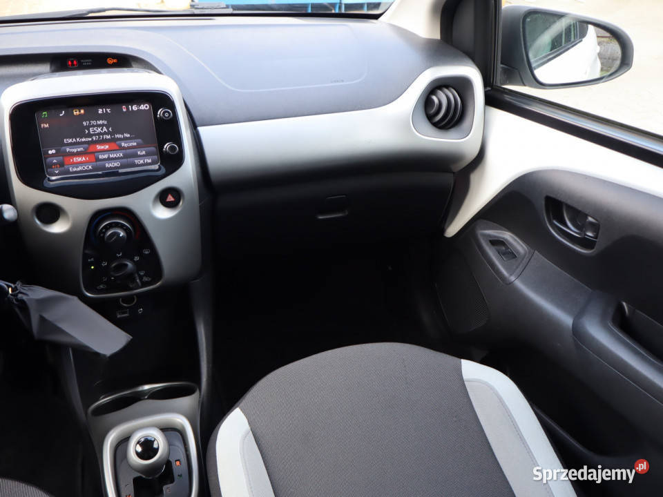 Toyota Aygo 10 VVTi gniazdo USB Aygo śląskie Katowice