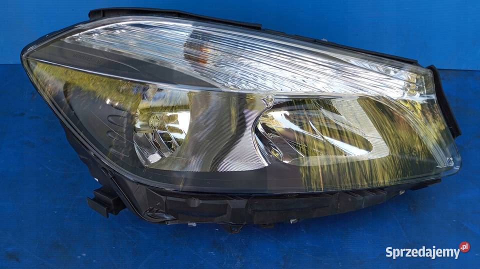 LAMPA REFLEKTOR PRAWY PRZÓD EU MERCEDES W176 A Nowy Tomyśl