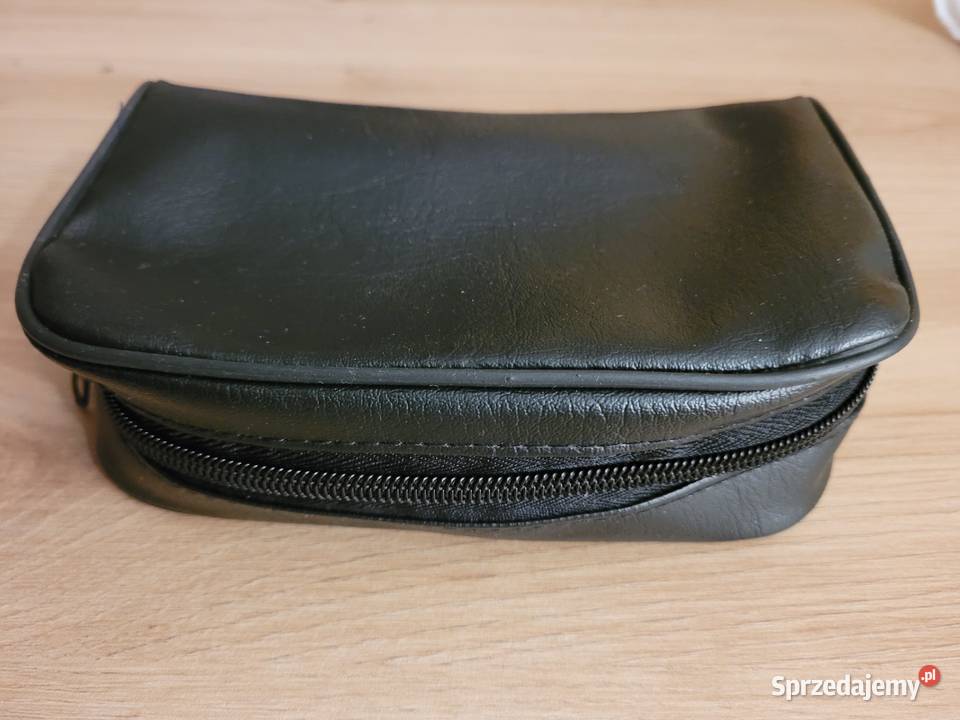 Sprzedam nowe etui w kolorze czarnym Zelów