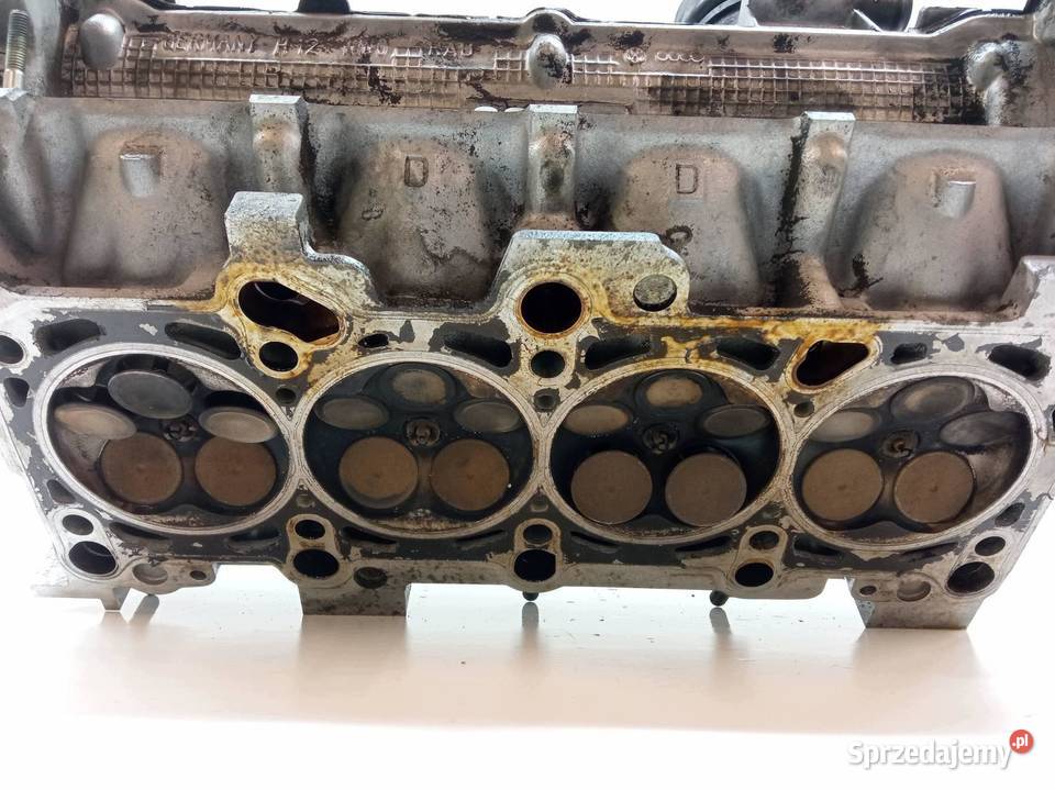 GŁOWICA KOMPLETNA 058103373D 18 20V Audi A3 I osobowe