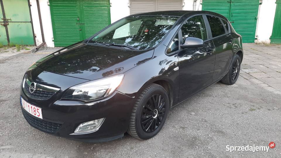 Opel Astra 14 Turbo 140 2010 r Klima Opłacona 140KM lubelskie Kraśnik