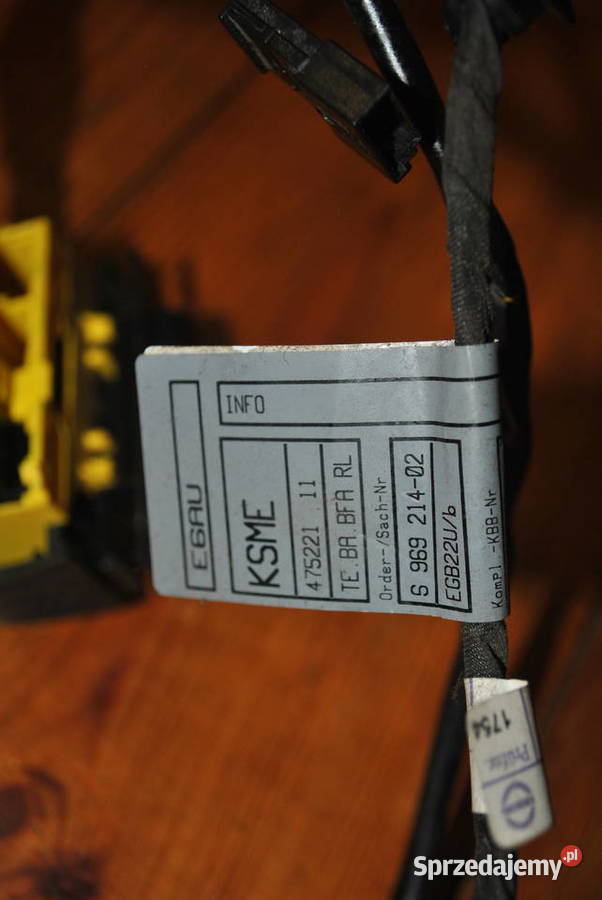 Wiązka lewego fotela BMW E60 E61 wyposażenie elektryczne Poręba sprzedam