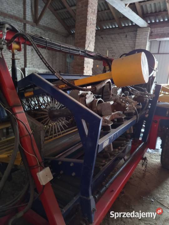 Sprzedam kombajn porzeczkowy Karmasz nieuszkodzony Kurów sprzedam