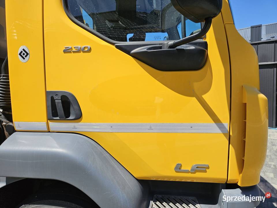 DAF LF 55230 Zamiatarka dwustronna SCARAB MAGNUM sprzedam