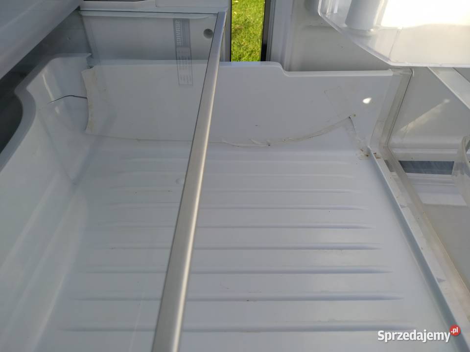 Lodówka Ariston Hotpoint EBDH 18223F sprawna Kiekrz