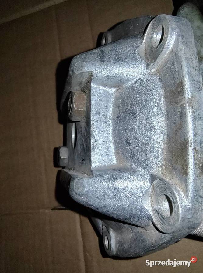 Dekiel pokrywa dyfra przekładni głównej Ural M67 Leszno